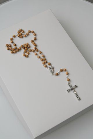 Вервиця з оливкового дерева 54 см RL 128 фото