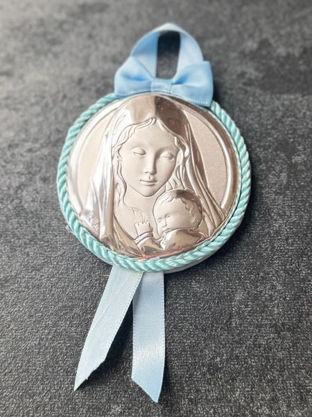 Срібна дитяча ікона &laquo;Матір Божа&raquo; кругла на блакитній підкладці 444474 фото