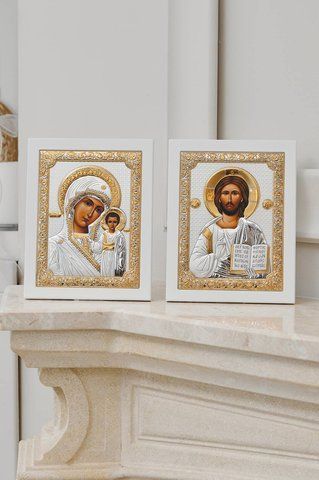 Винчальная пара &laquo;Спаситель и Богородица&raquo; 18,5x23,5 см, чисто серебряная в деревянной рамке. PR 5B фото