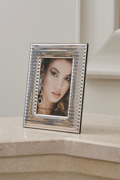 Срібна фоторамка з рельєфним орнаментом, 13&times;17 см 20060 L фото
