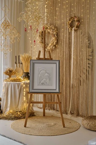 Срібна ікона &laquo;Свята Родина&raquo; 53,5x60 см у сірій рамці 444071 DM 8330 GY фото